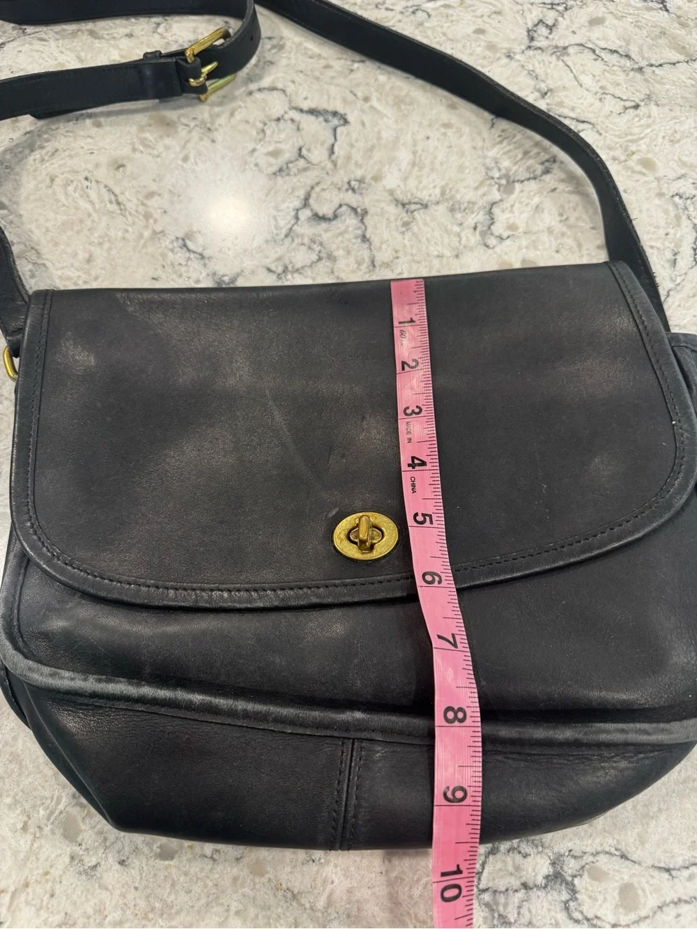 Vtg Coach 9790 Black City Shoulder Cross Body Bag Purse Leather-Brass Turn lock